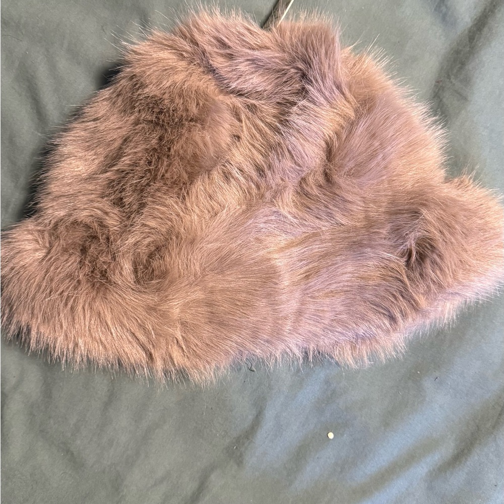 Luxurious Faux Fur Women's bucket hat